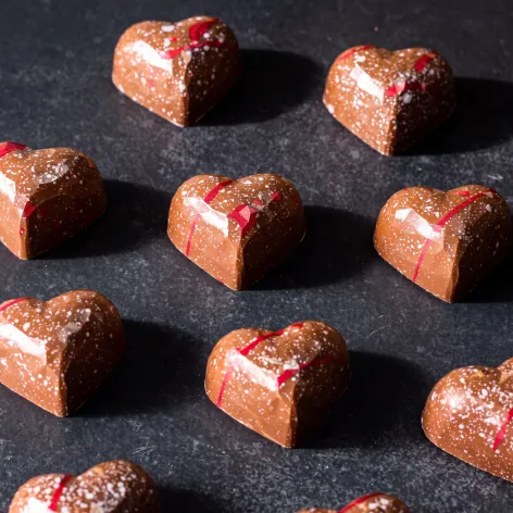 Chocolate mould heart facet